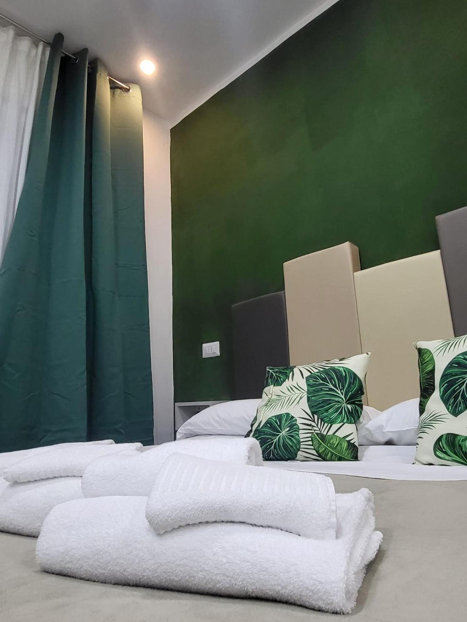 New Era Rooms เนเปิลส์ ภายนอก รูปภาพ